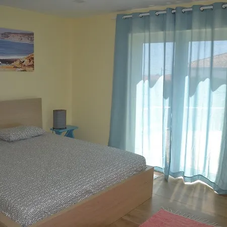 Alto Dos Seixos Tatil Evi *